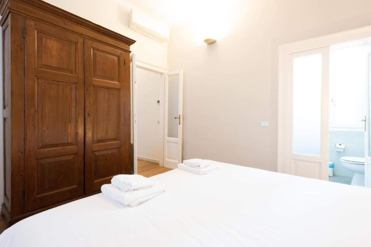 Porta Venezia Elegant Penthouse With Terrace Apartment Милано Екстериор снимка