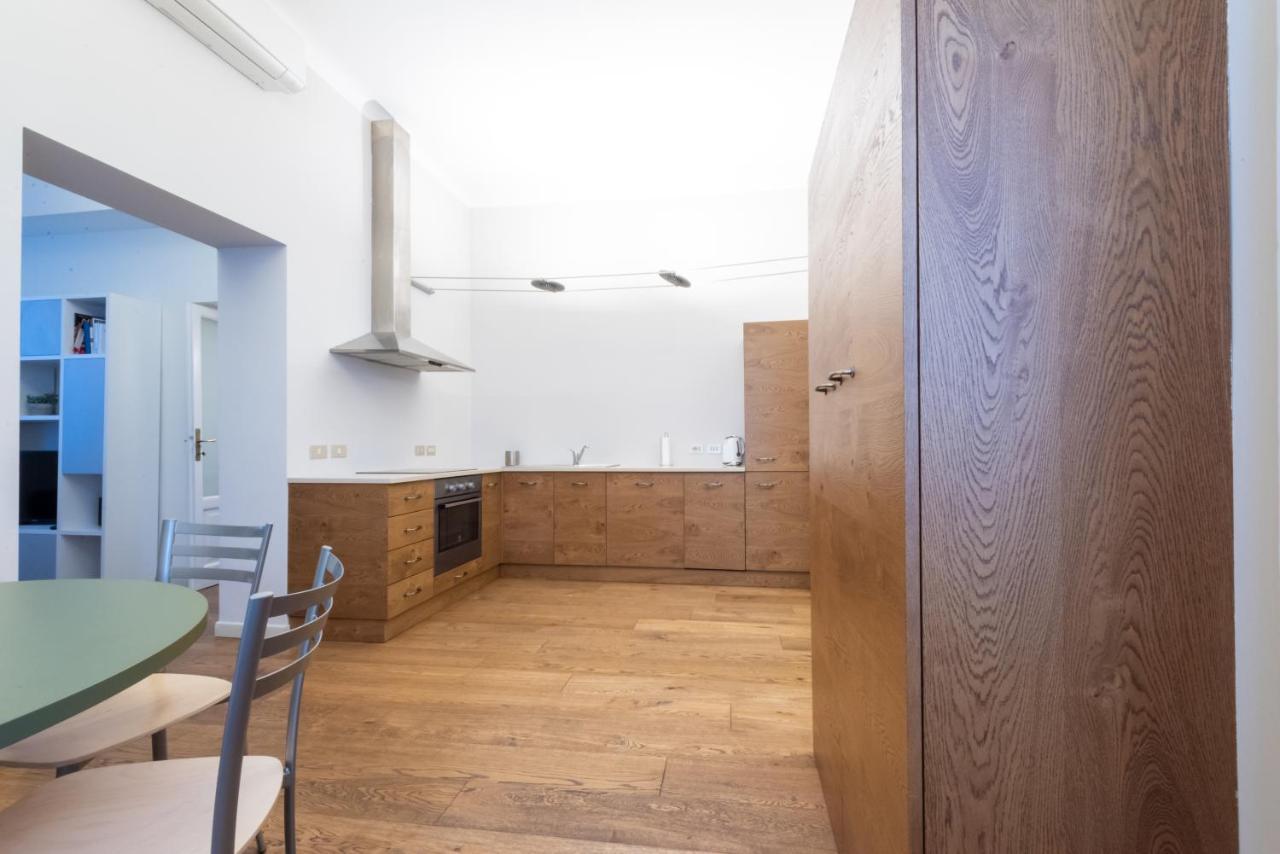 Porta Venezia Elegant Penthouse With Terrace Apartment Милано Екстериор снимка
